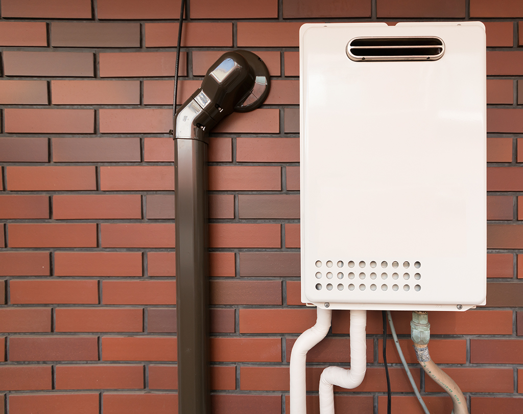Top Tips for Choosing Between Indoor and Outdoor Tankless Water Heaters | San Antonio, TX