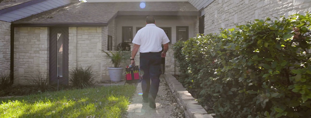 Drains keep clogging, tree root removal service from bluefrog Plumbing + Drain of San Antonio, TX.