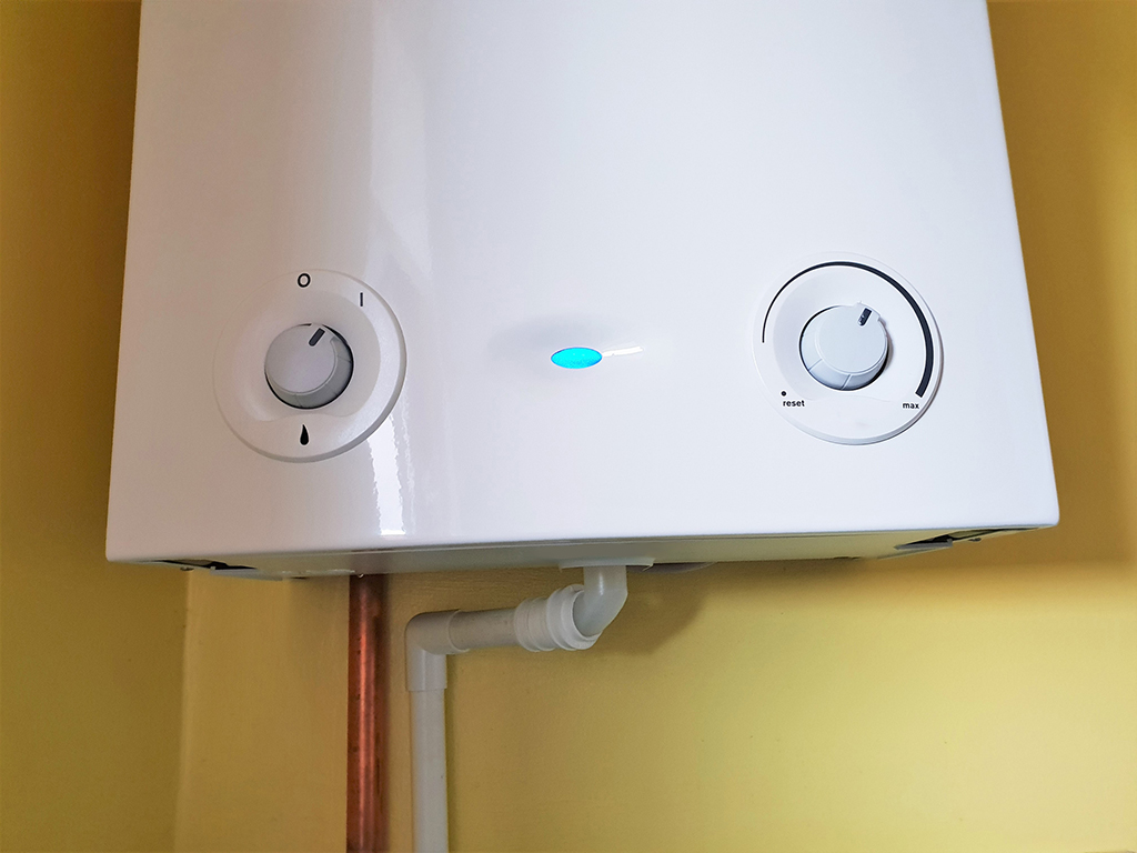 Is a Tankless Water Heater Right for Me? | San Antonio, TX