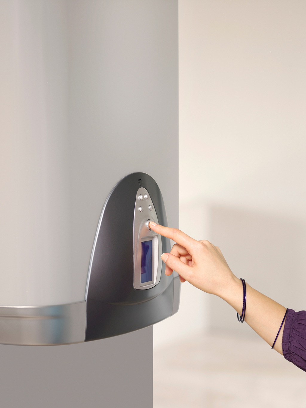Advantages and Challenges Of Tankless Water Heaters | San Antonio, TX