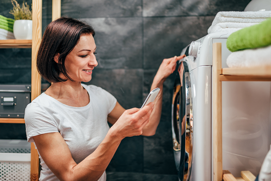Plumber Tips: Everything You Need To Know About Smart Washers And Smart Dryers | Schertz, TX