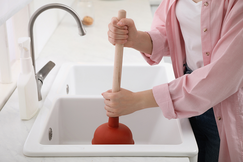7 Plumbing Issues That Require An Emergency Plumber To Fix Them | San Antonio, TX