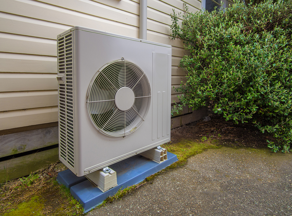 An AC Repair Pro Outlines Why Your Heat Pump Is Cycling On And Off Regularly | San Antonio, TX