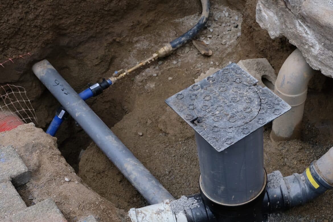 How to Handle Sewer Line Emergencies